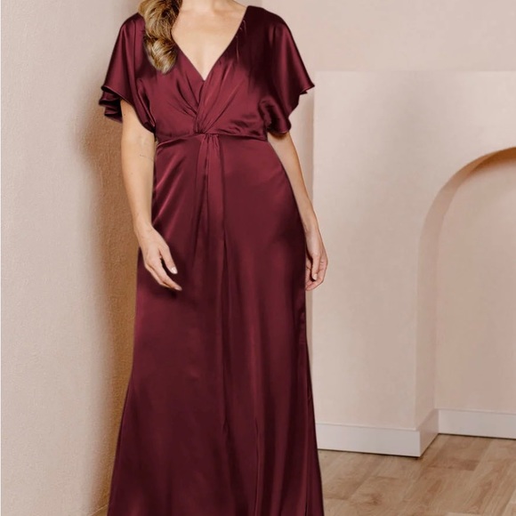 Revelry Dresses & Skirts - Revelry Gwen Satin Bridesmaid Dress